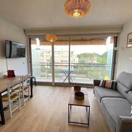 Lovely 4-person - Pool And Sea Apartment